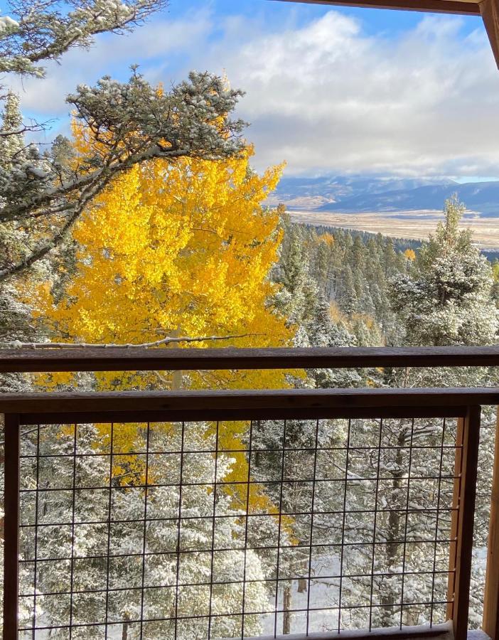 Bed and Breakfast Ridgewalk Treehouse Angel Fire Exterior foto